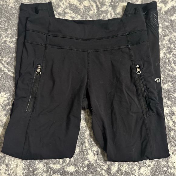 Lululemon - Picture 3 of 3